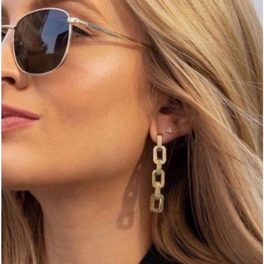 Eddie Borgo Supra Link Drop Earrings in Gold NWT - Picture 2 of 6